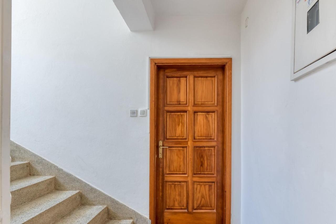 Apartment Gaby With Balcony Пореч Екстер'єр фото